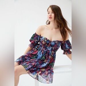 Urban Outfitters Multicolor Off-Shoulder Mini Dress Size S
